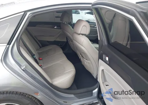 2015 Hyundai Sonata Sport z USA, uszkodzony, nr VIN 5NPE34AF6FH243590